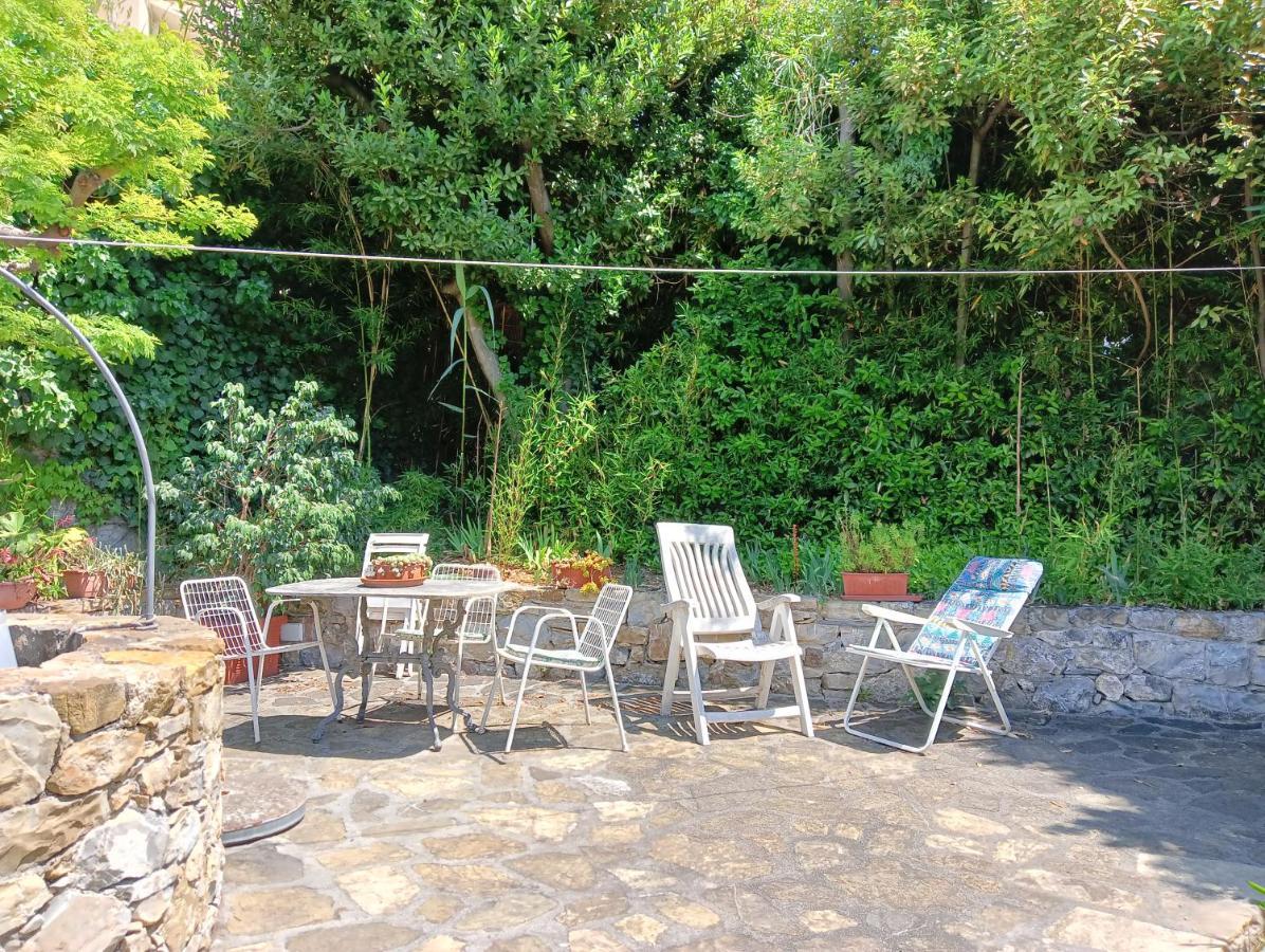 Villetta Con Giardino A Due Passi Dal Mare Imperia Exteriér fotografie