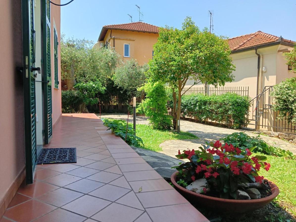 Villetta Con Giardino A Due Passi Dal Mare Imperia Exteriér fotografie